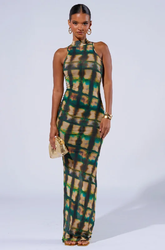 Fashion pieces that complement every woman’s style   COOL FOR THE SUMMER PRINTED MAXI DRESS