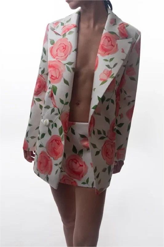 Create a timeless wardrobe with fashionable pieces   Azaria Floral Printed Blazer Set